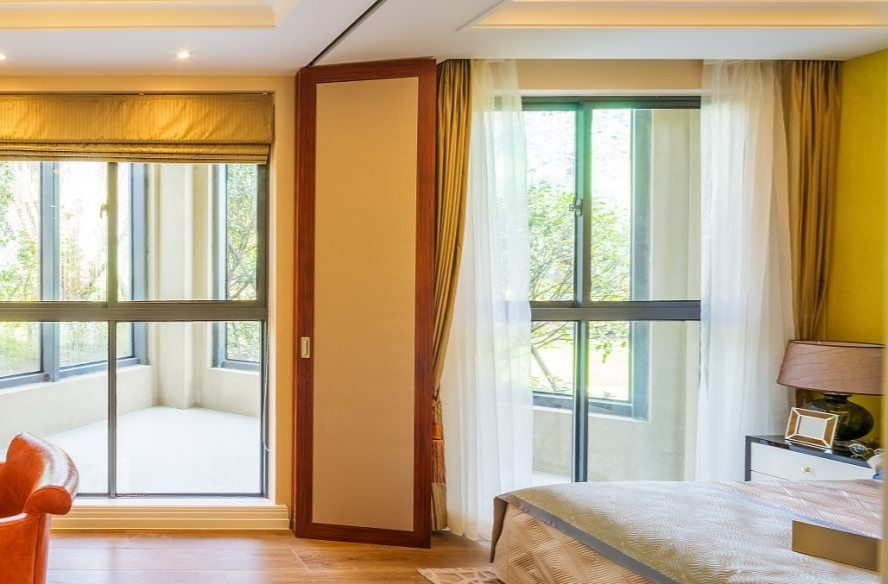 房地产处在新旧模式转换时期，二手房替代作用不断增强