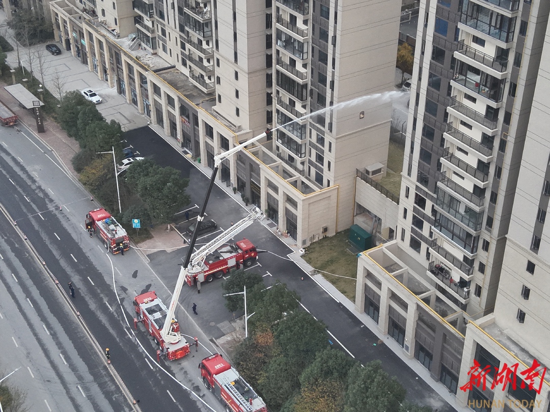永兴县：开展高层建筑消防实战演练筑牢安全“防火墙”