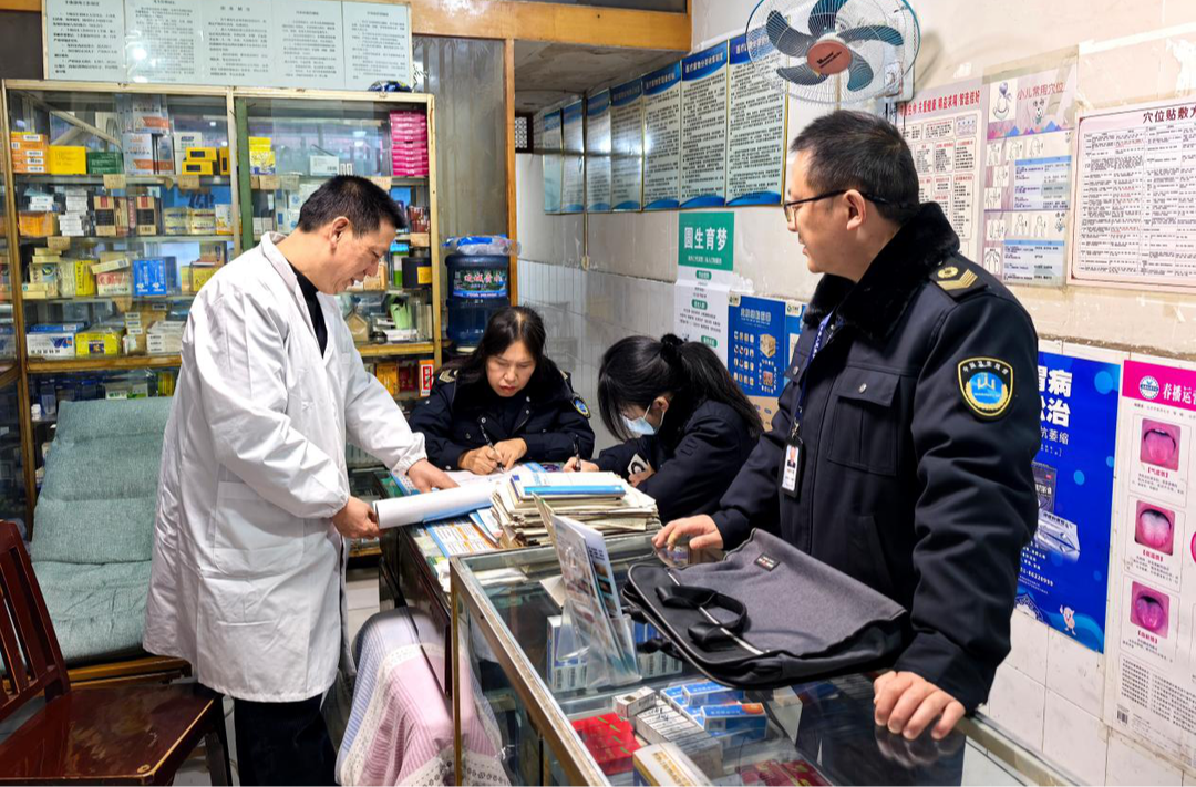 流感高发期精准施策 保靖为个体诊所“强筋健骨”