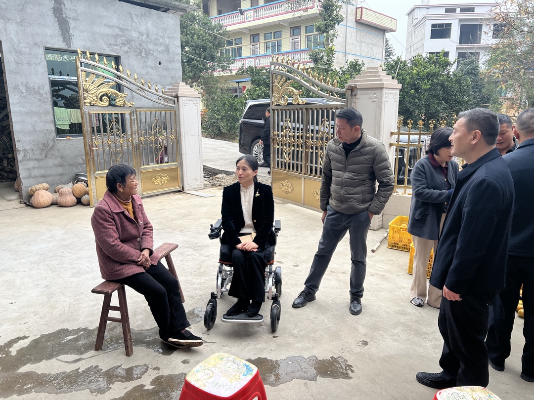 省残联调研驻点村帮扶工作