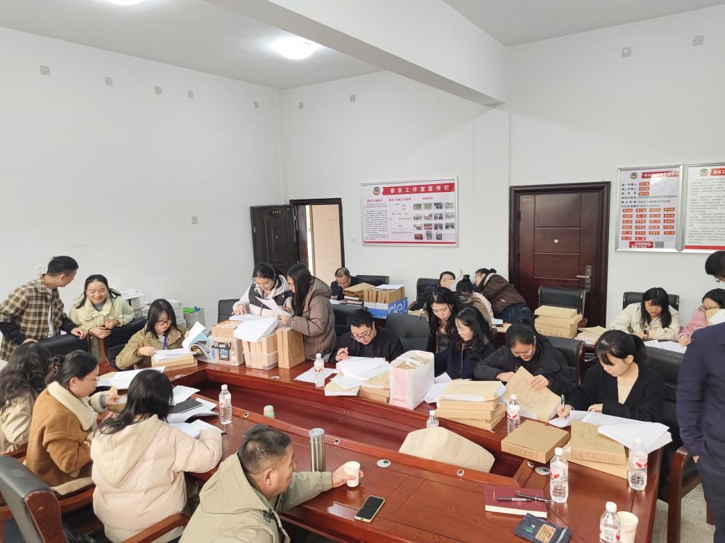 阳光“晒”账本  清朗照匠心——邵阳全市乡镇财政业务培训班“晒账”活动纪实