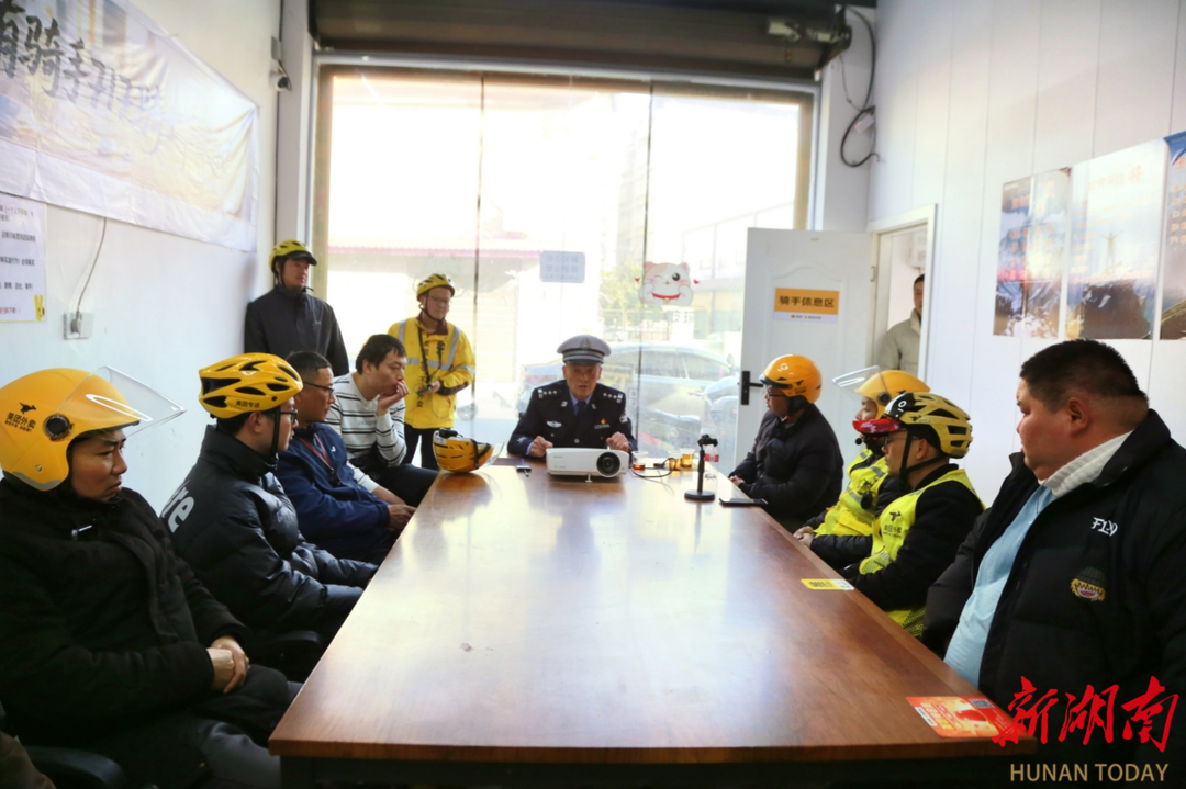 南县：配送箱的“安全密码”，安全课的“文明传递”