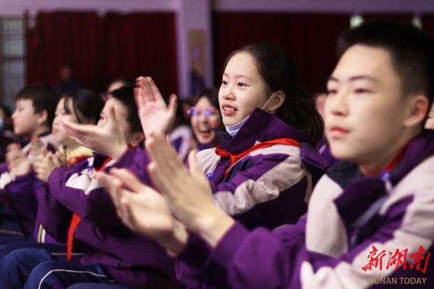 长沙交响乐团专场音乐会走进湘潭雨湖区九华江声中学