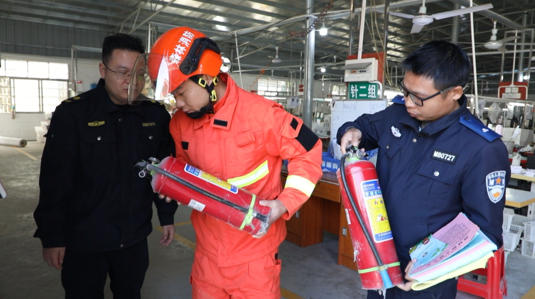 宁远冷水镇：织密冬季“防火网” ，让群众安全过冬