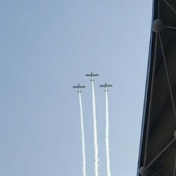 视频｜山河“阿若拉”飞机亮相湘超株洲主场