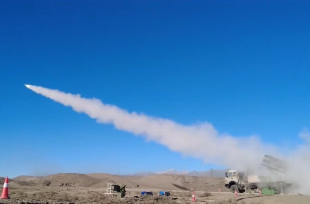 当大漠戈壁遇上导弹发射真的帅了