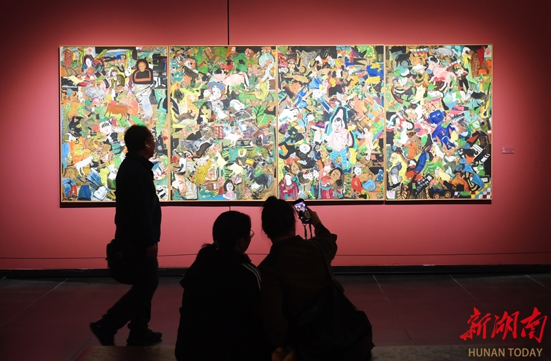 “戴平均的艺术天地”作品展在长沙开幕