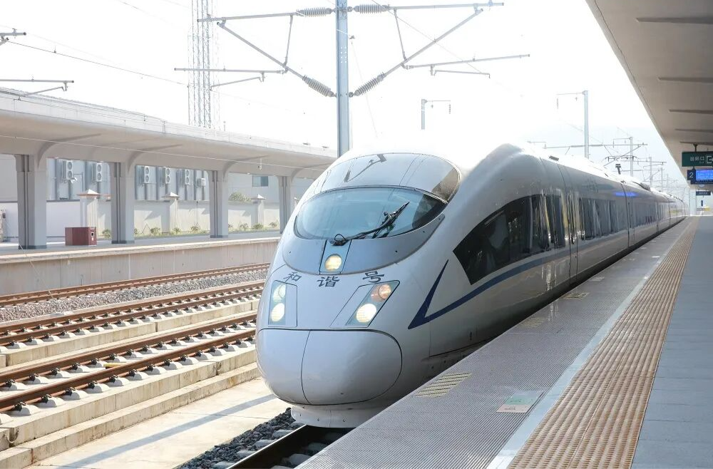 怀化“十四五”答卷·麻阳篇①｜GDP破百亿、圆了“高铁梦”、农产品跨山出海……这五年，幸福浸润苗乡