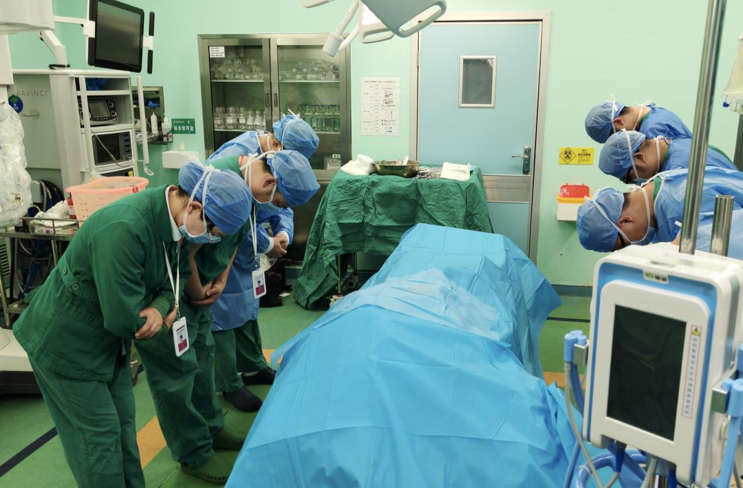 医者仁心的至高诠释！南华附二医院助力完成一场特殊的“毕业奉献”