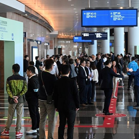 香港特区第八届立法会选举结果出炉 90人当选新一届立法会议员