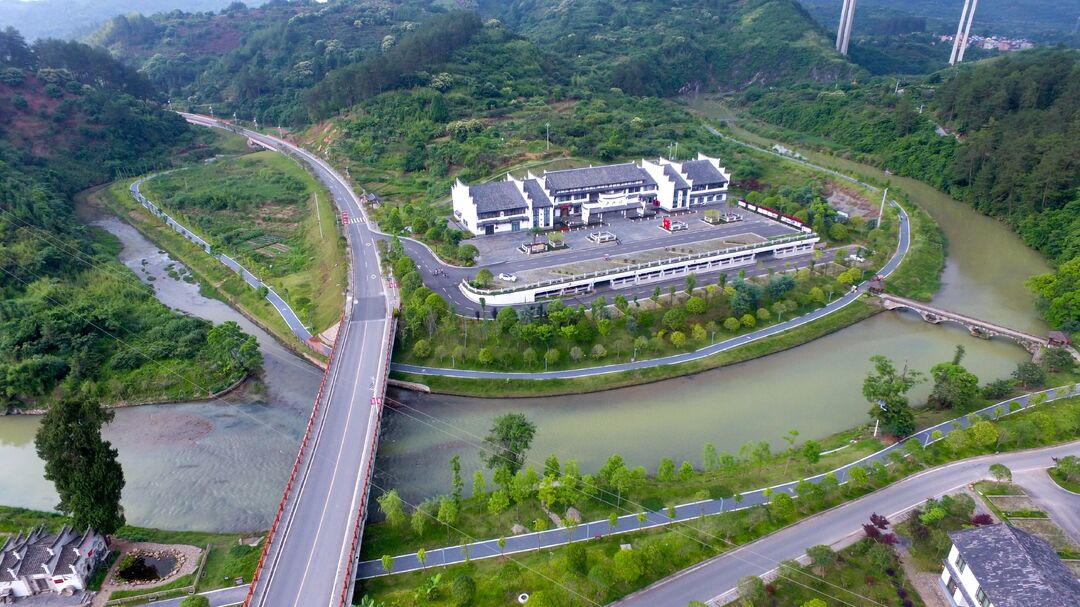 汝城县：24.4公里农村公路焕新 畅通乡村振兴“动脉”