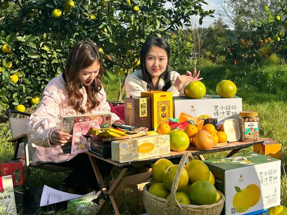 “云端”架起助农桥！中国石油湖南销售公司直播助农传递品牌温度