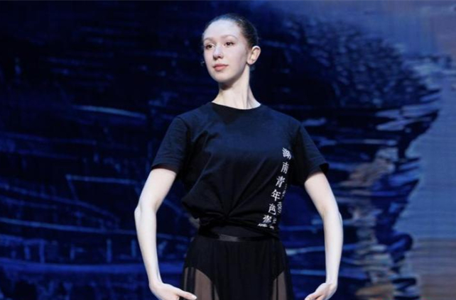 Finnish Dancer in Changsha: Ballet Is a 