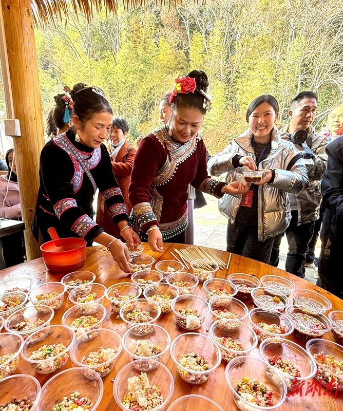 侗寨油茶香 客至情更浓