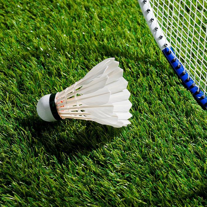 打羽毛球好处多多！不仅能瘦 还能把你的坏情绪打出去