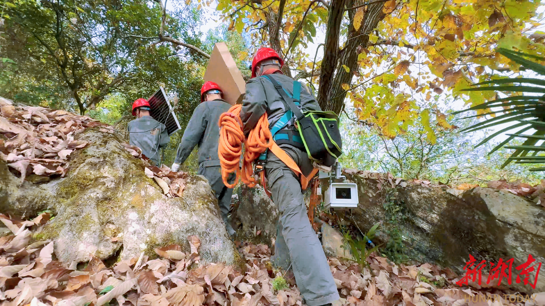 实干为先 奋勇争先 敢为人先——山脊上的足迹