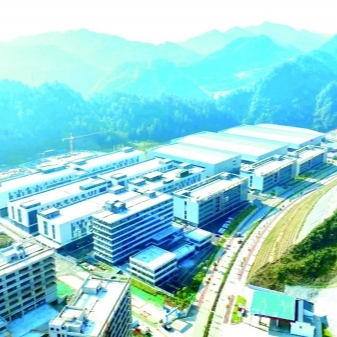 高歌猛进产业旺 新光熠熠势如虹@湖南日报特刊