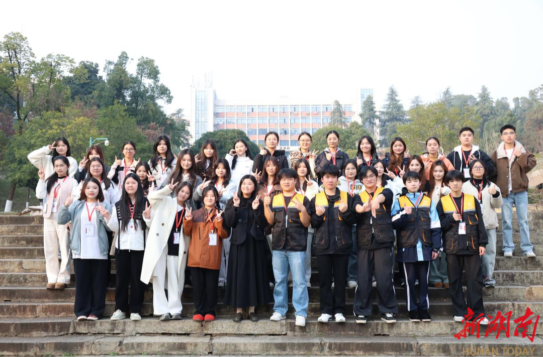 讲好师专故事、传播师专声音，益阳师专学生记者镜头内外显担当