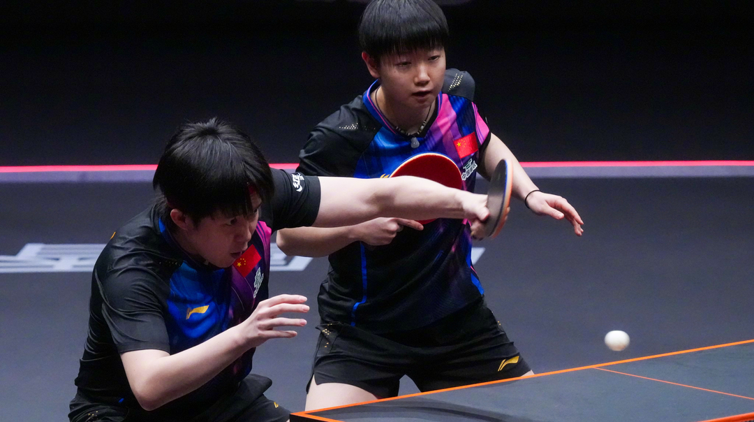 王楚钦孙颖莎3比0胜林诗栋蒯曼，取得混双二连胜