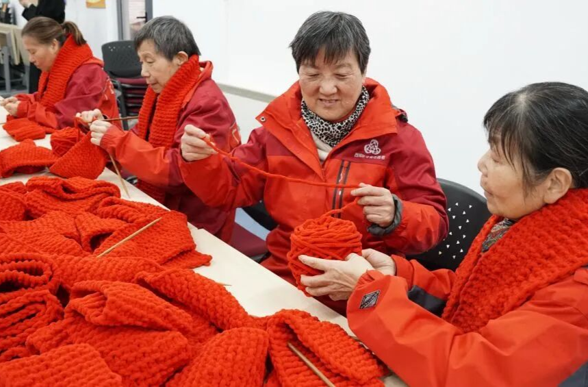 老有所为！超5000万“银龄”志愿者放光彩