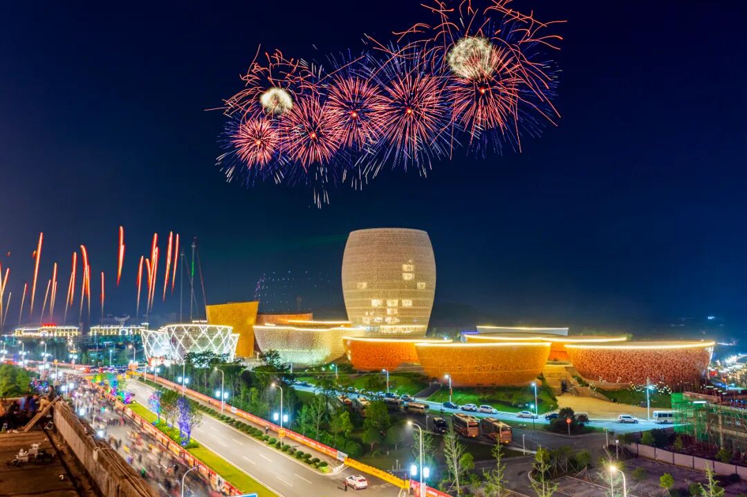 从工业旅游，看醴陵的“硬核”与“温情”