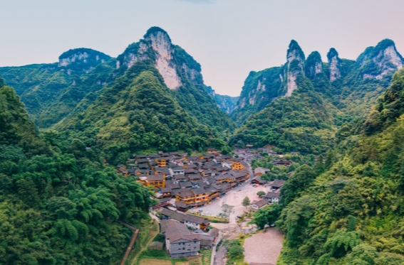 吉祥首府奏强音@湖南日报特刊