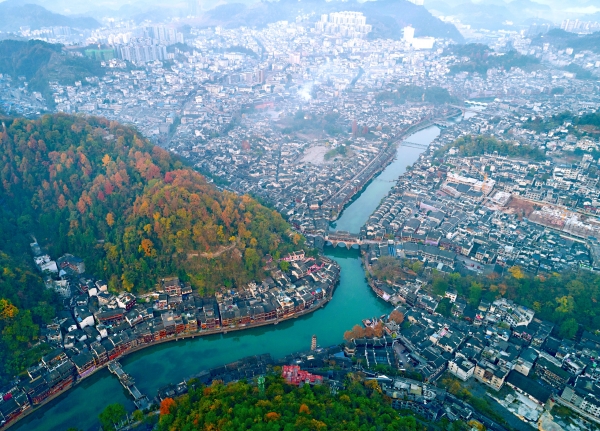 金凤展翅焕新颜@湖南日报特刊