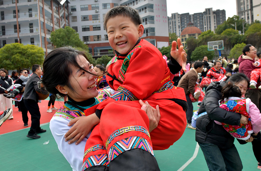 快乐运动润童心