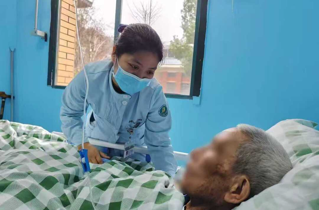 南华附三心内科护士黄秋旋的九年暖“心”路：在异乡被爱温暖，于“心”间以爱治愈