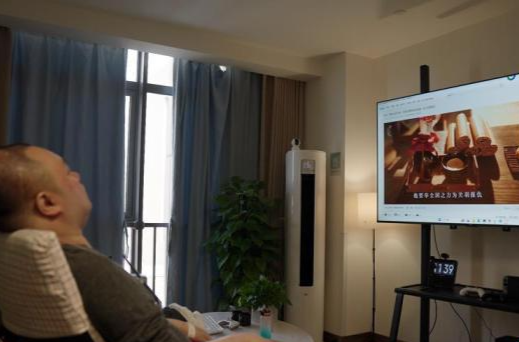 中国全植入脑机接口临床试验成功 高位截瘫患者实现意念操控