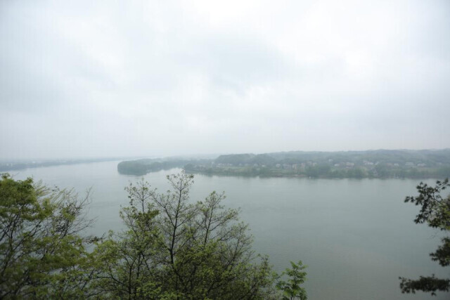 桃源农商银行：渡江送服务 暖流涌孤洲