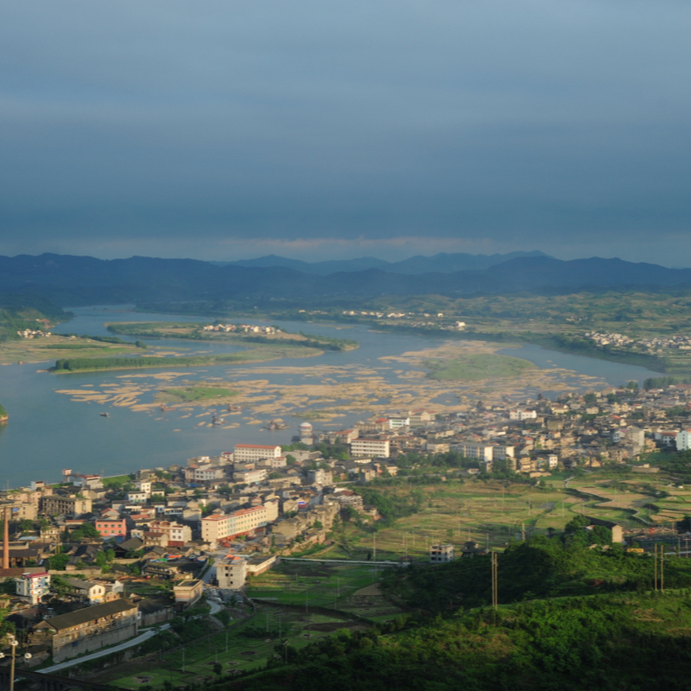 创新构建“三位一体”普法体系@湖南日报