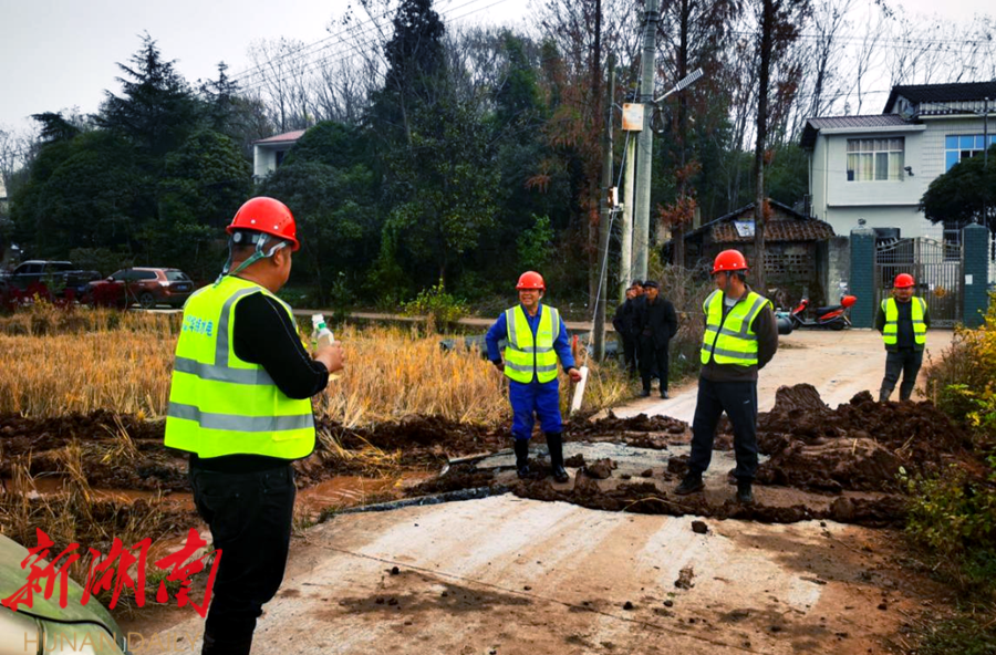 八房坪施工忙，护好居民水保障——漆河镇戈尔潭水系支网工程有序推进