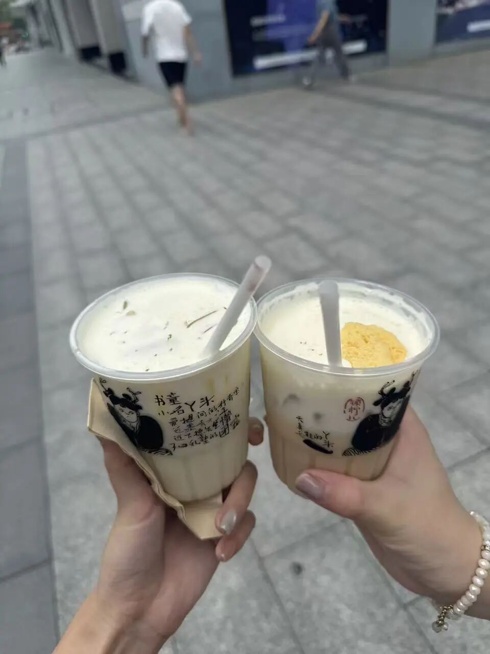 8cf7a17af5ec4fecf43181367b6d12ed.jpg 8cf7a17af5ec4fecf43181367b6d12ed.jpg