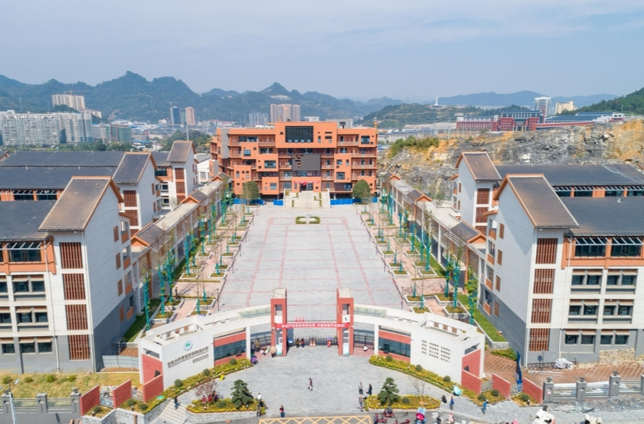 以美润心 向美而行 ——湘西州溶江小学“大美育”探索绘就童年多彩底色