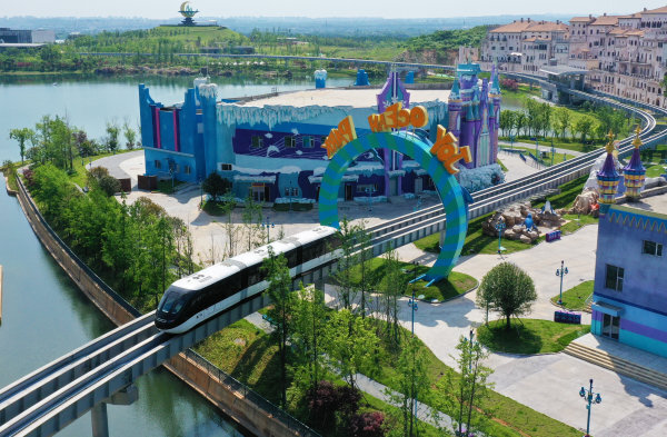 侃财邦｜地铁磁浮孰优孰劣？拉出来“遛遛”