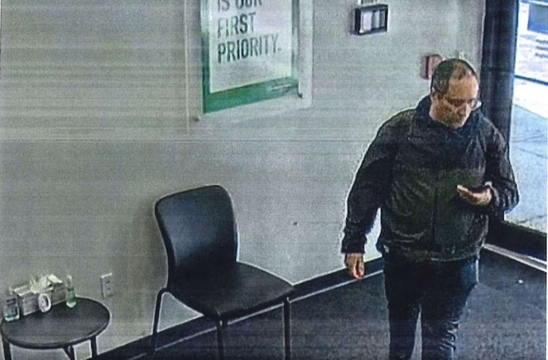 布朗大学枪击案与麻省理工教授遭枪杀案嫌犯系同一人