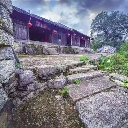 交通如何赋能乡村振兴？龙山县交通运输局驻村帮扶工作给出答案