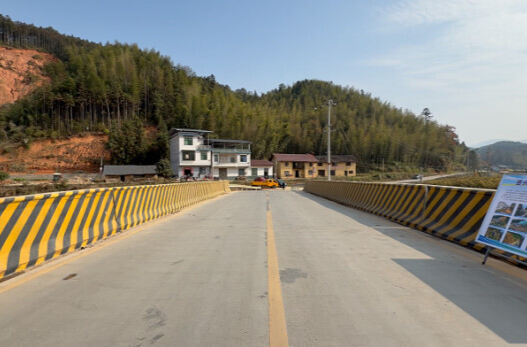 路通了，家新了，生活更好了——重访资兴见闻