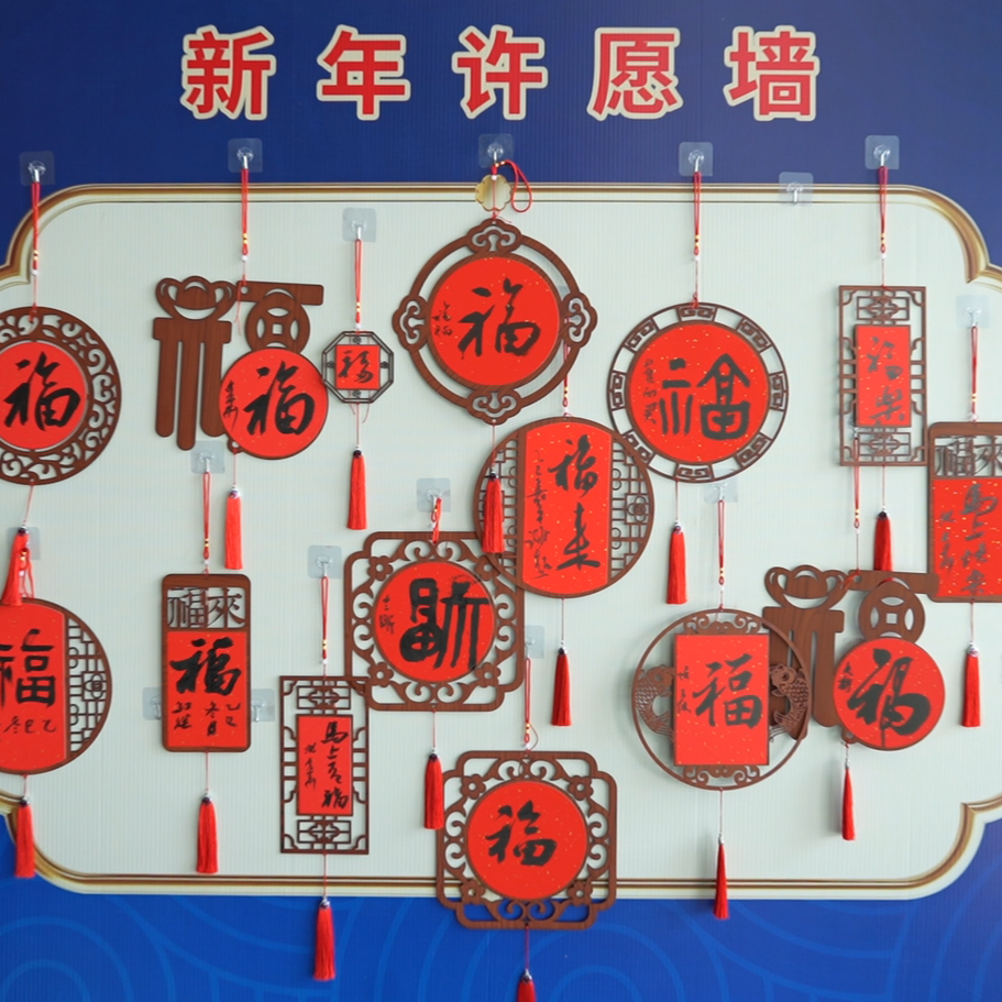 第五届湖南中青年书法大展今日开幕，多位书法家现场挥毫书写新春寄语