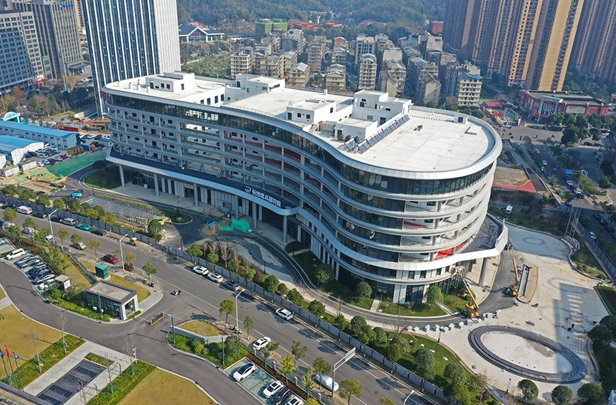 北斗“大脚丫”亮新颜