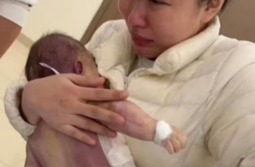 韩红为宁波小洛熙事件发声：这个病例错得太离谱