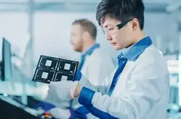 比亚迪：技术人员涨薪