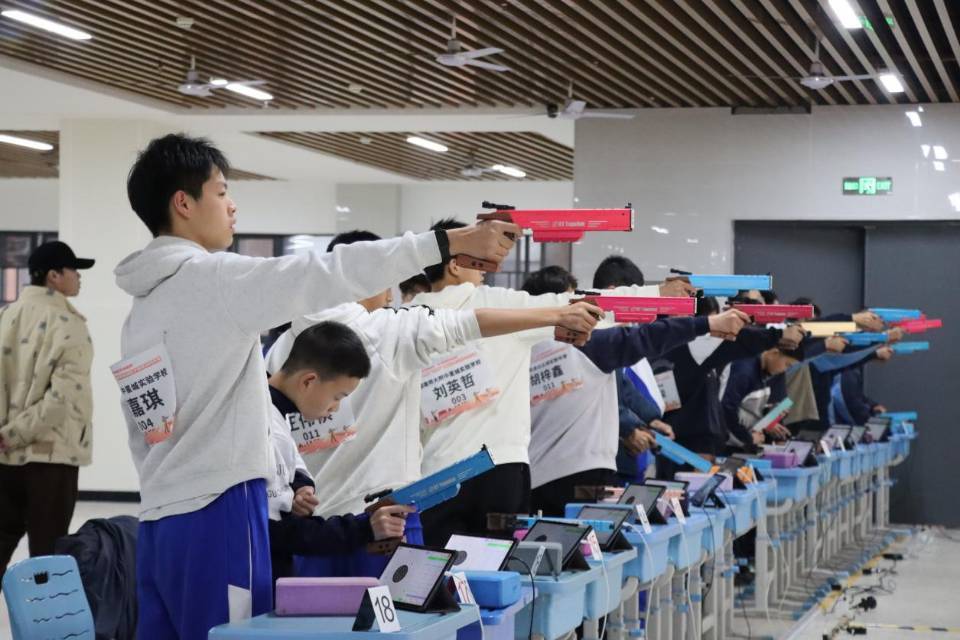 130余万元设备加持！长沙市望城区举办首届“雷小锋”射击大赛