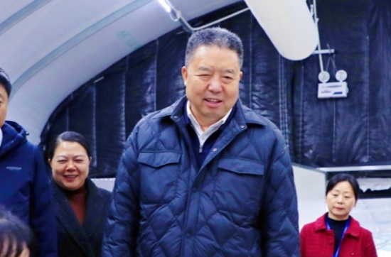 毛万春在湘西州参加省人大代表团小组主题活动