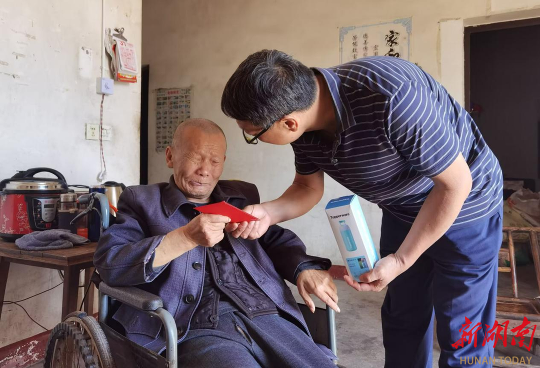 三百里送别 一世“娘家”情