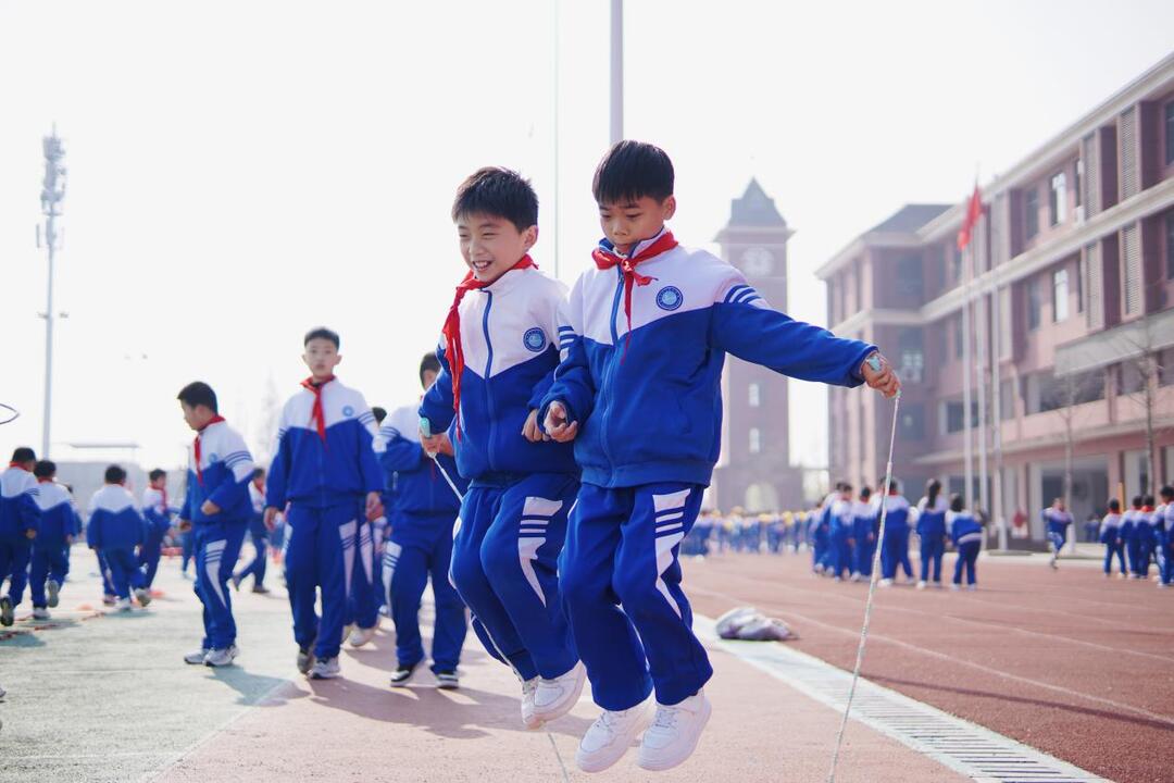 阳光赋能成长 安全守护舌尖