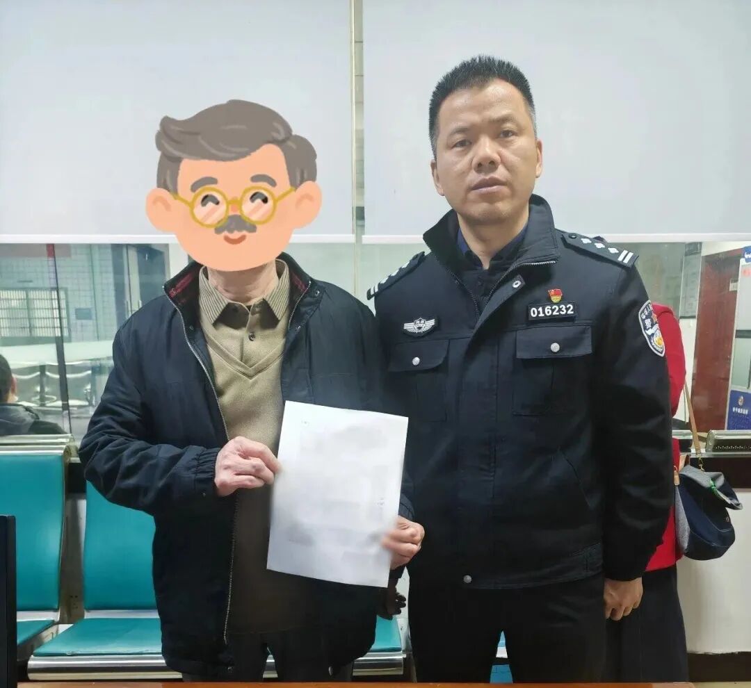 反复敲门无人回应，民警急了！