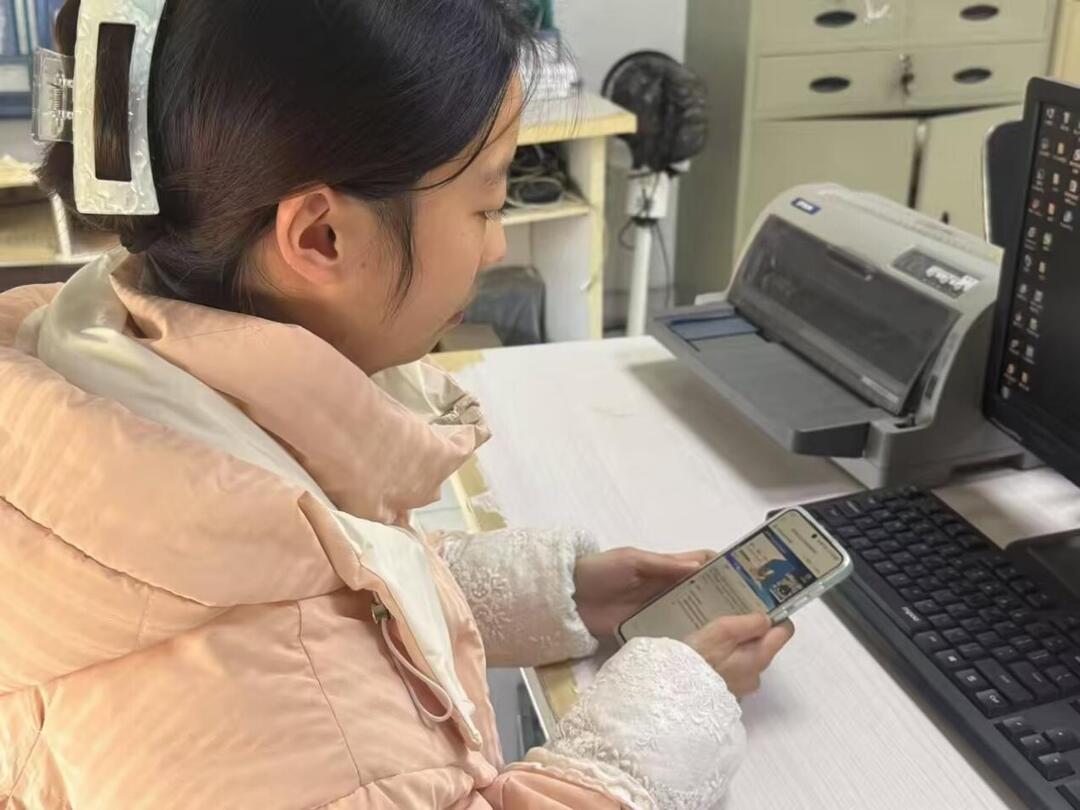 长沙民政职院财经管理学院组织2026届困难群体毕业生参加湖南省就业指导培训（第二期）第四场直播培训