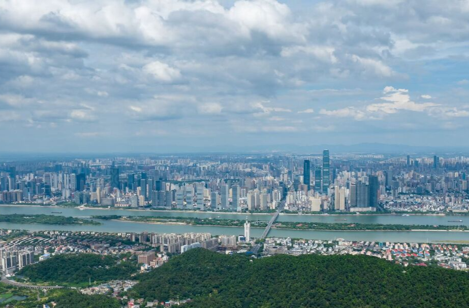 Hunan's Exports of High-tech Products Up 26.8% in First 11 Months